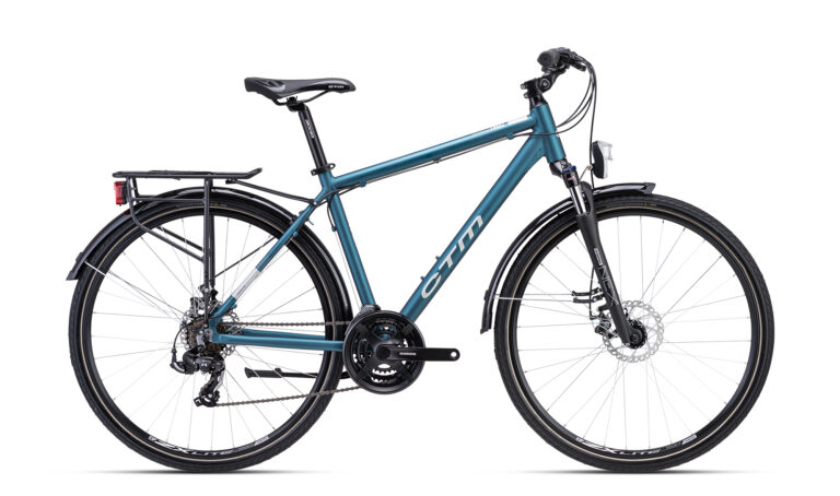 Trekking bicikl CTM Tranz 2.0 plave boje sa blatobranima i opremom
