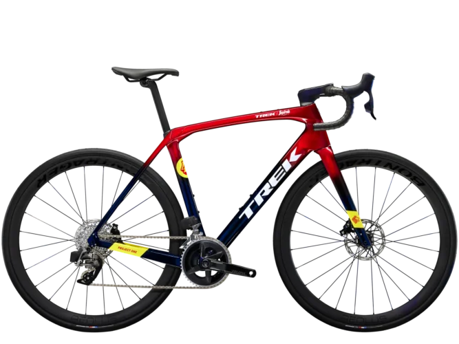 TREK DOMANE slr 6 gen 4 axs 2024 red smoke blue smoke fade cestovni bicikl