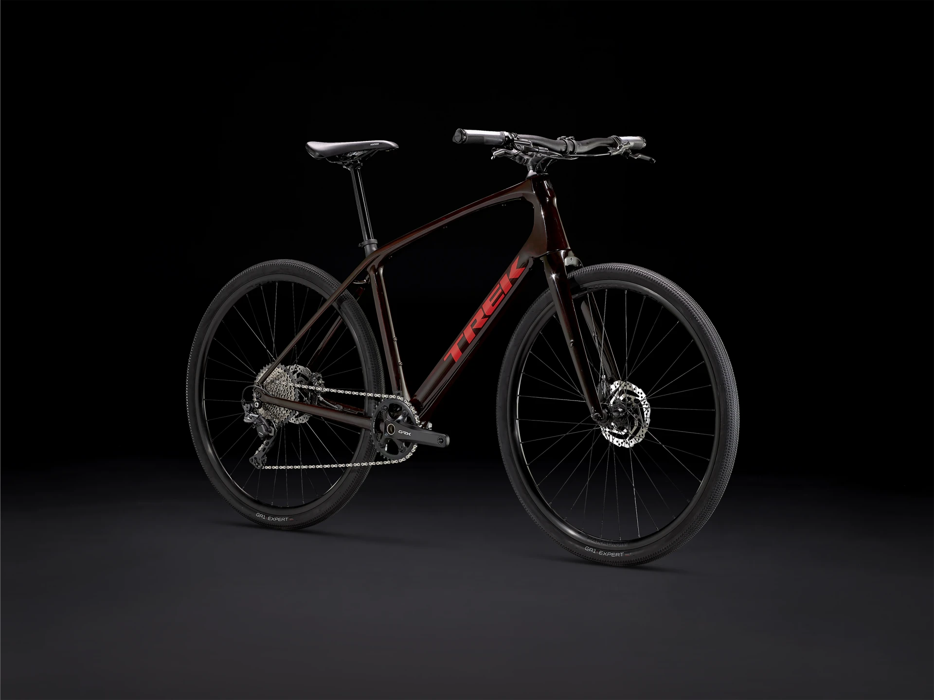 trek fx sport 5 2024 red carbon smoke fitness bicikl