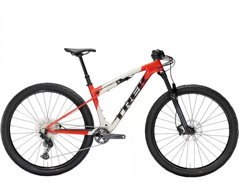 TREK Supercaliber SL 9.6 Gen 2 2025 Silver'Lava Red