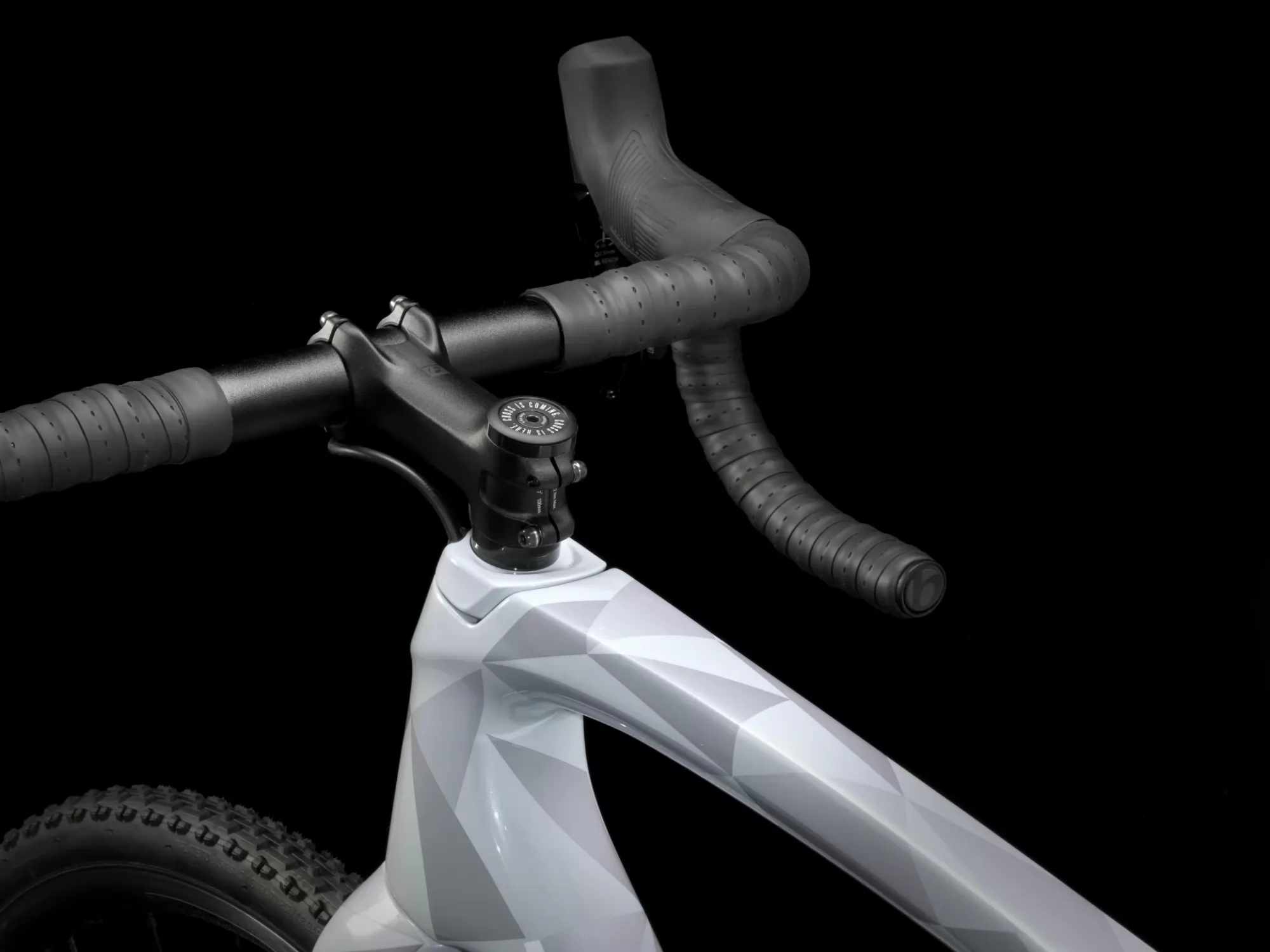 TREK Boone 5 2026 Grey Pearl