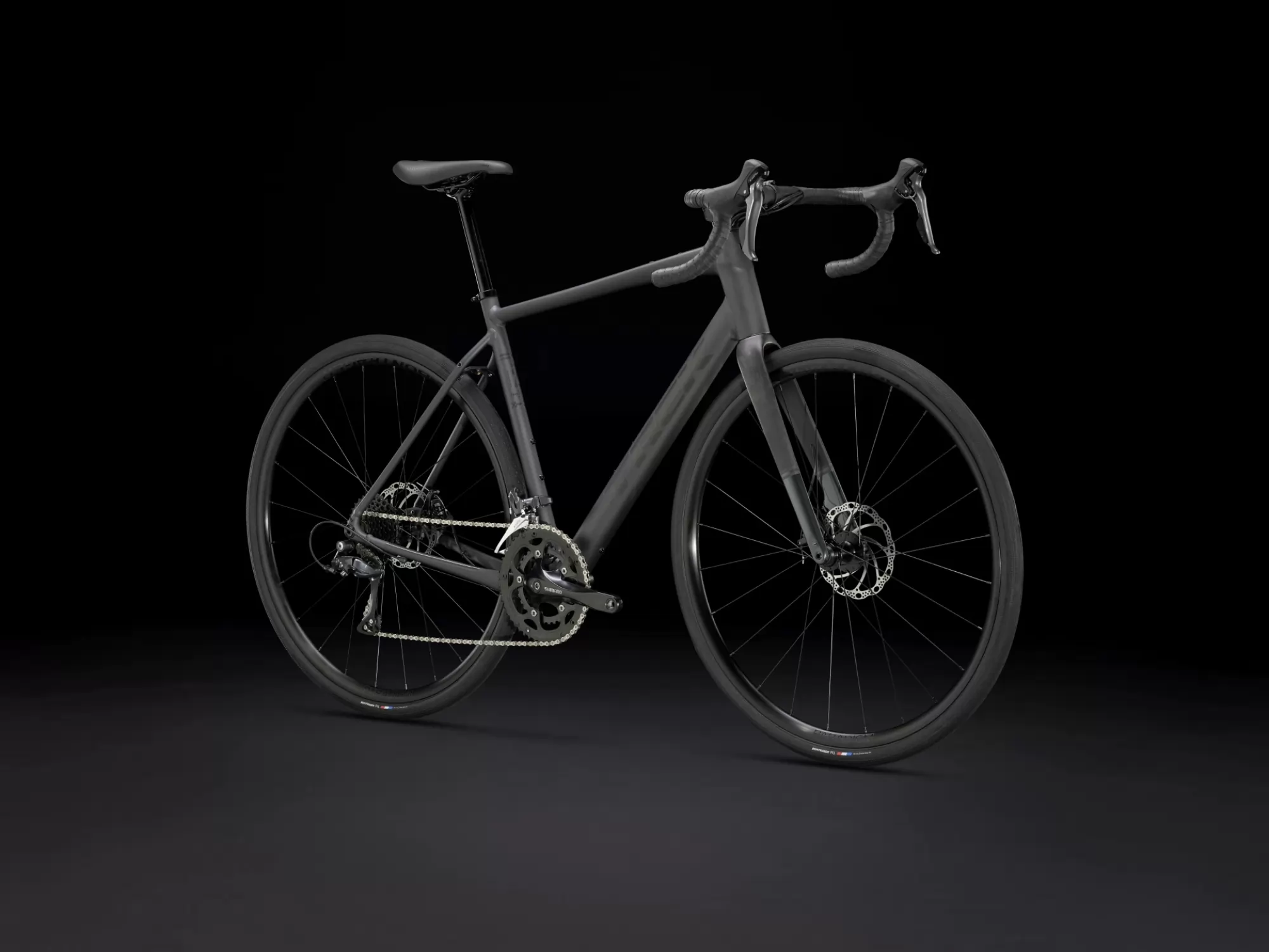 TREK Domane AL 2 Gen 4 2026 Lithium Grey cestovni bicikl