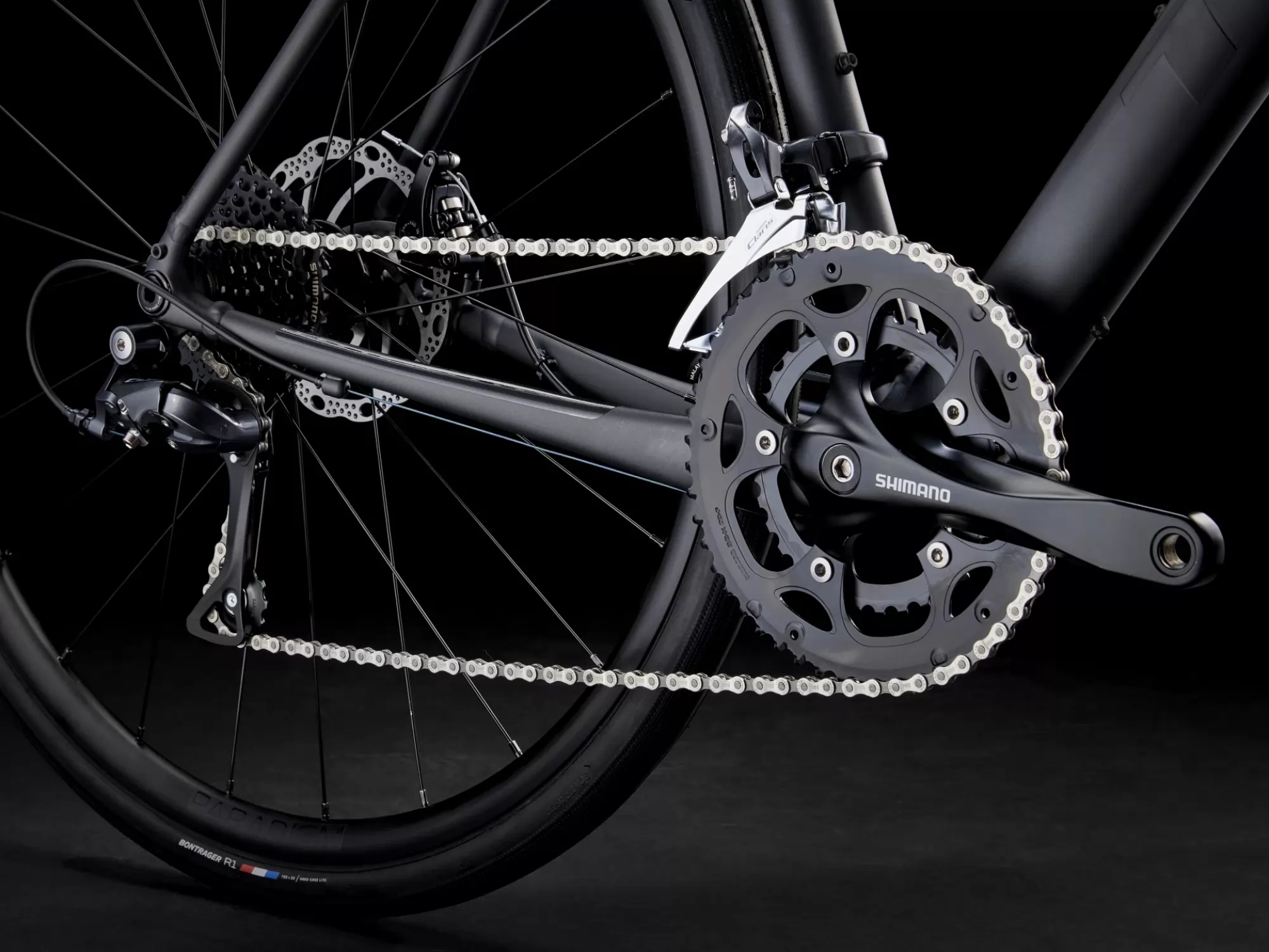 TREK Domane AL 2 Gen 4 2026 Lithium Grey cestovni bicikl