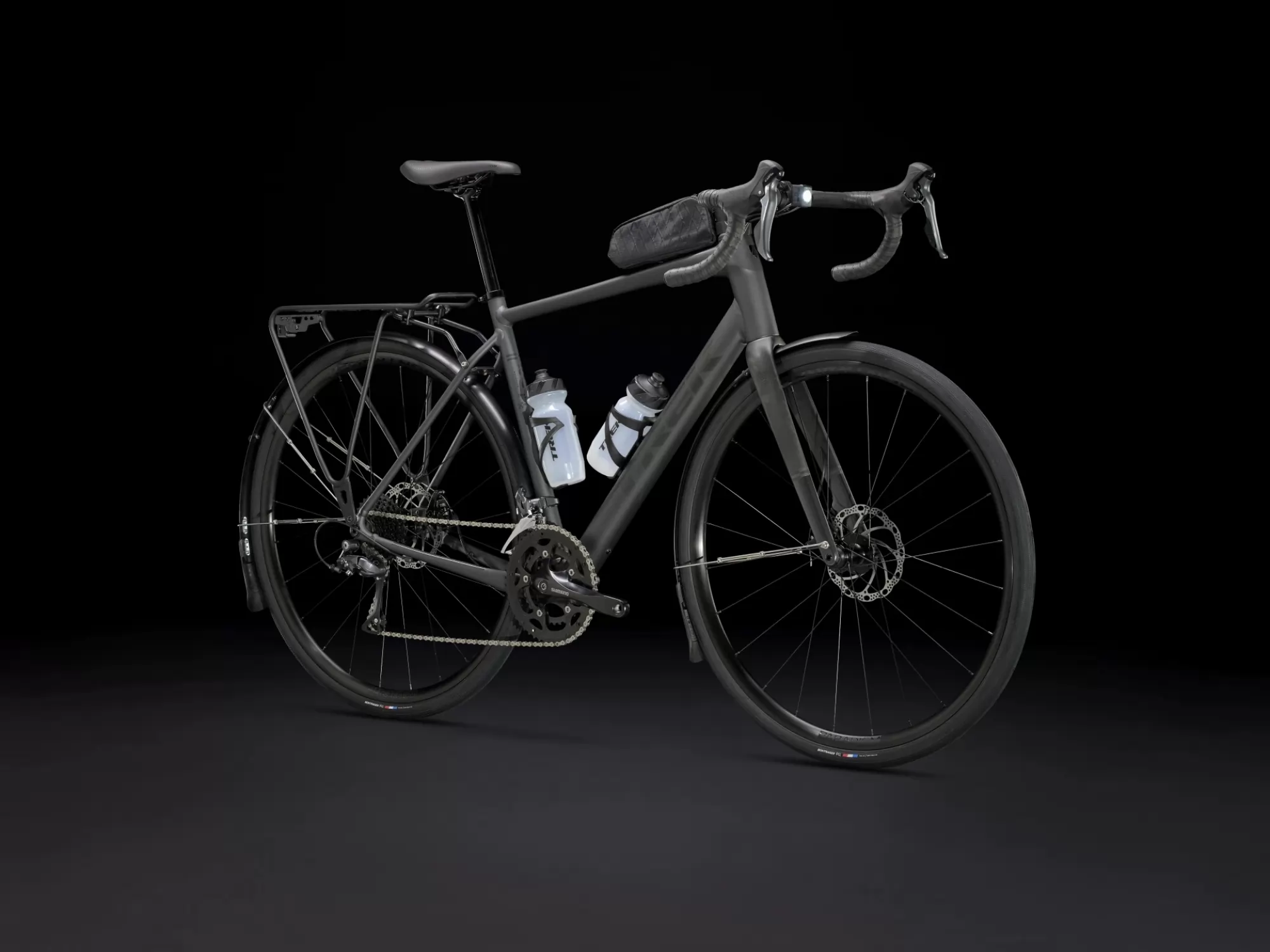 TREK Domane AL 2 Gen 4 2026 Lithium Grey cestovni bicikl