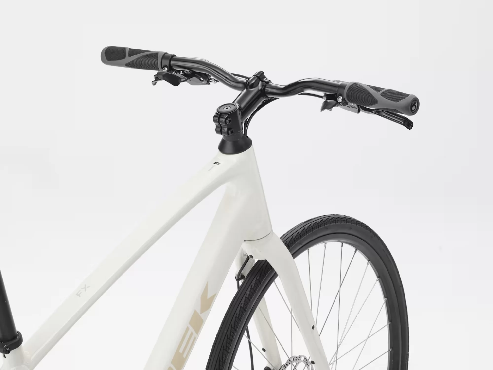 TREK FX 1 Stepover Gen 4 2026 Era White City gradski bicikl hibrid cross bicikl