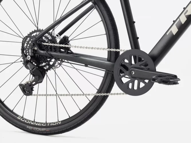 TREK FX 2 Stepover Gen 4 2026 Carbon Dark Grey cross bicikl muški crne boje