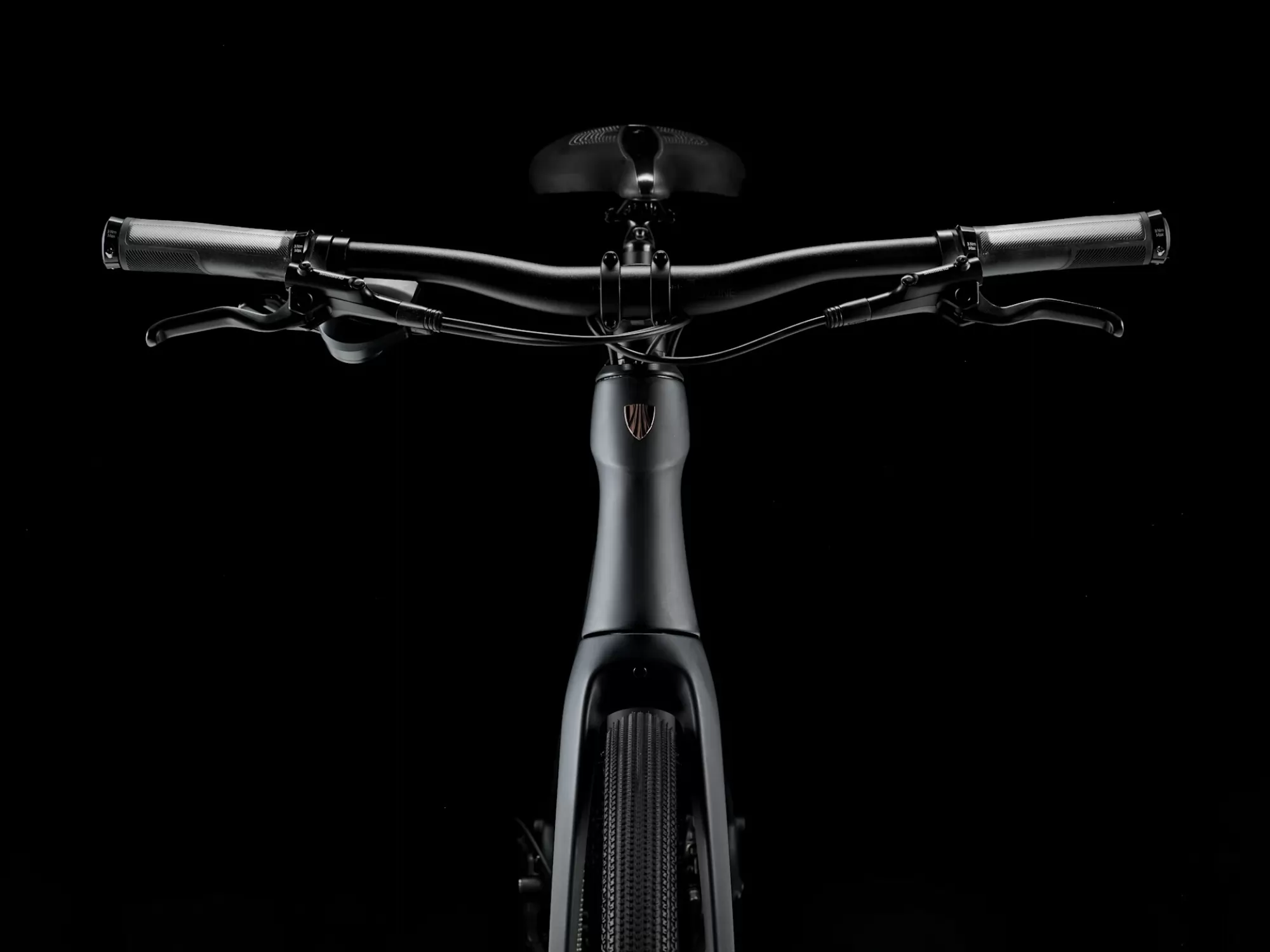 TREK FX Sport SL 4 2026 Onyx Carbon city bike hibrid gradski muški bicikl