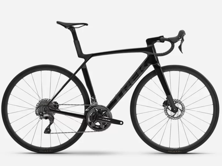 TREK Madone SL 5 Gen 8 2026 Gloss Dark Star'Matte Deep Smoke cestovni bicikl karbonski