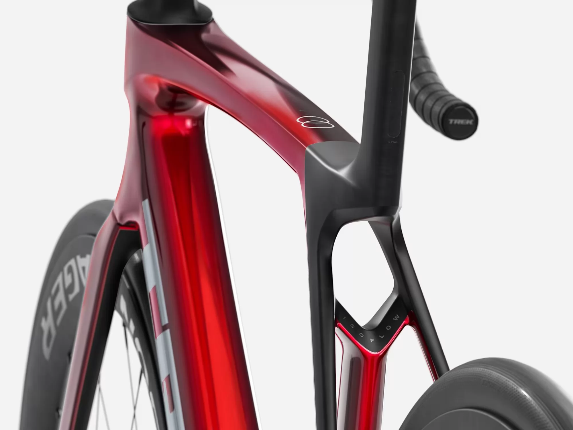 madone-sl-7-gen-8-2026-gloss-fury-red-matte-deep-smoke-40721-17575120877265-0