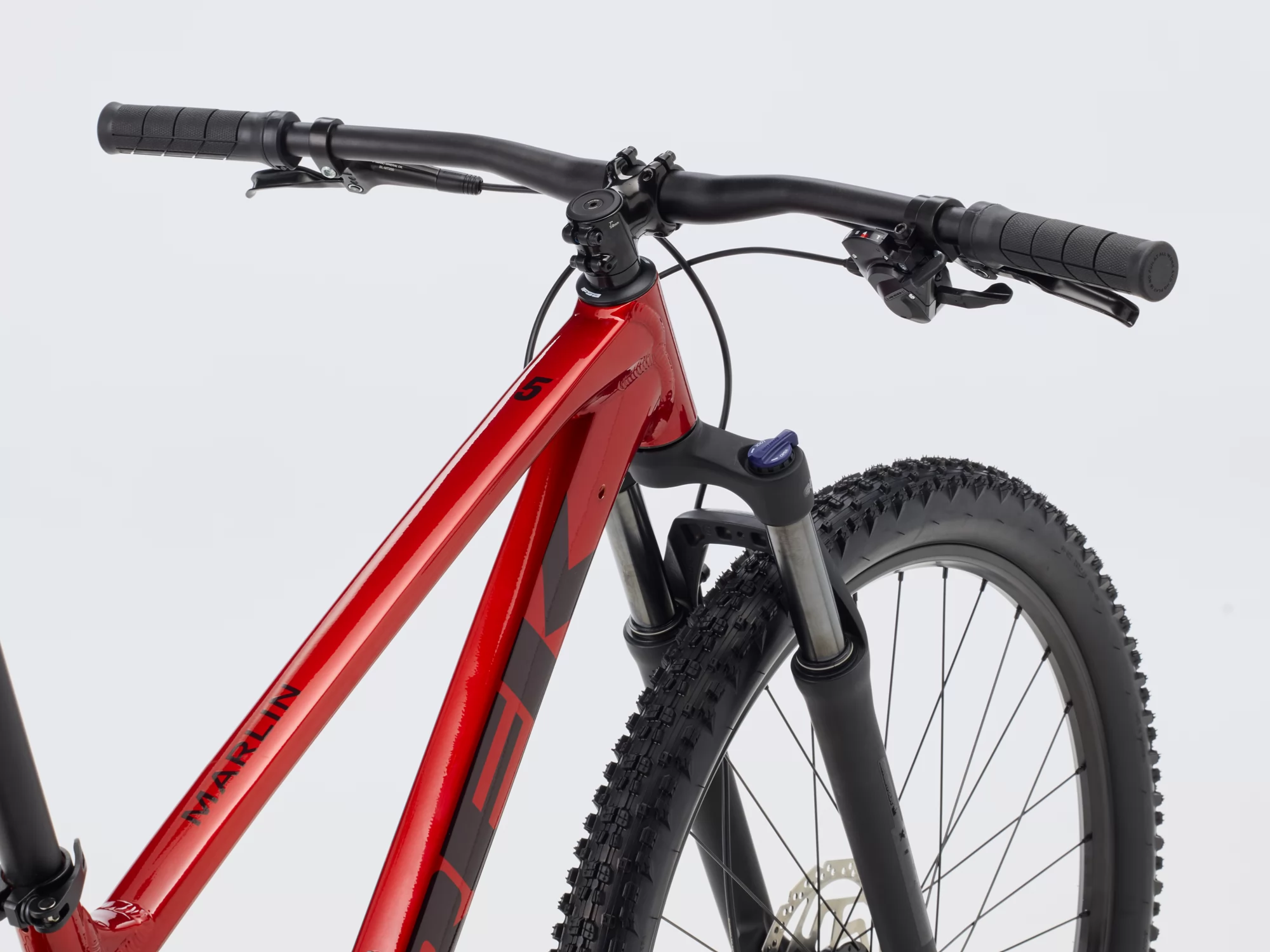 TREK Marlin 5 Gen 3 2026 Fury Red MTB Brdski bicikl