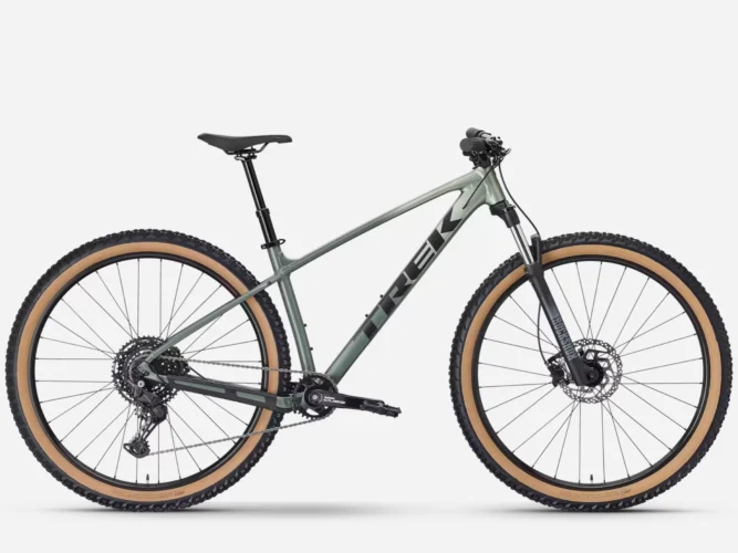 TREK Marlin 6 Gen 3 2026 Matte Lichen'Keswick Green