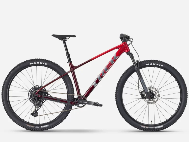 TREK Marlin 7 Gen 3 2026 Fury Red'Lithium Grey MTB Bicikl