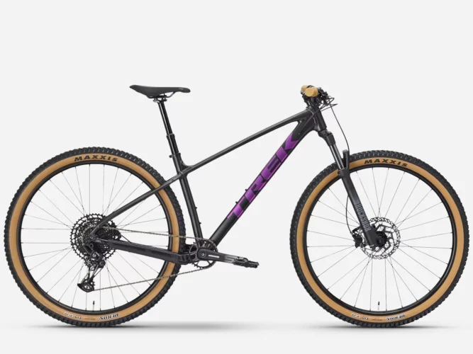 TREK Marlin 7 Gen 3 2026 Matte Dark Web'Gloss Splatter MTB Brdski bicikl